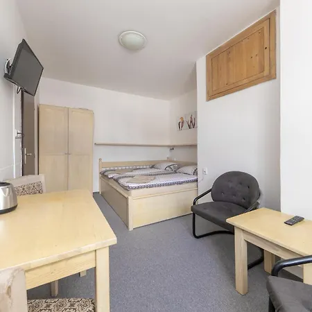 Otel Pivovar 2*