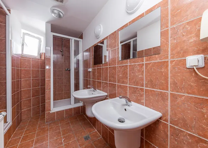Pivovar Hotell 2*